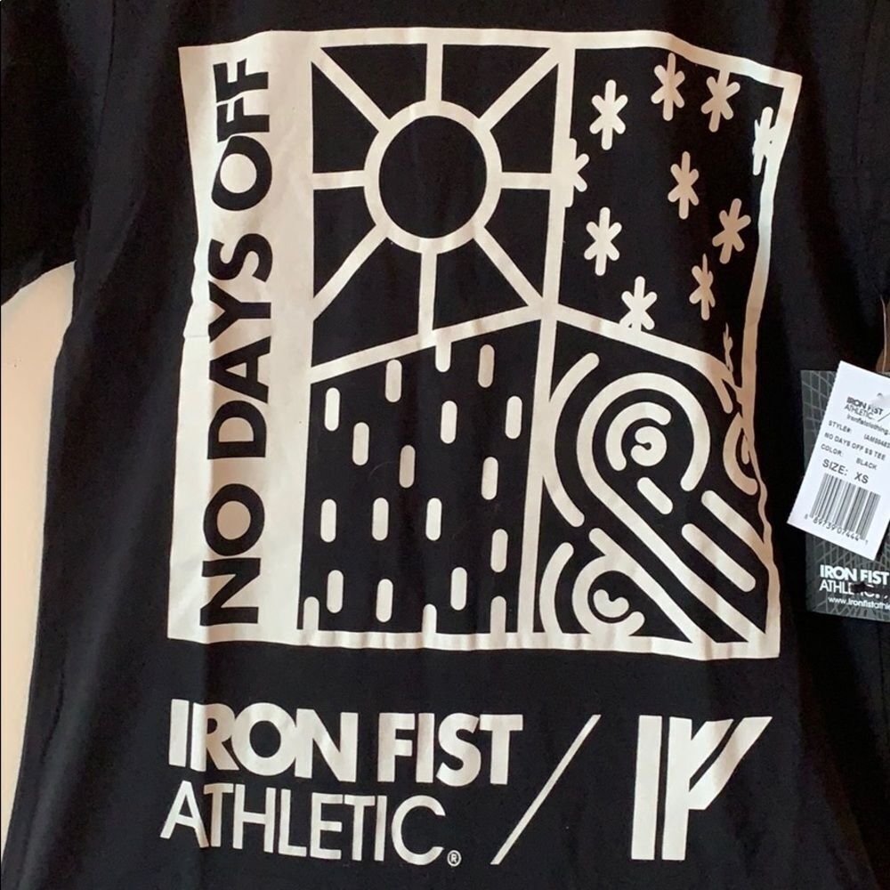 Iron Fist Athletic No Days Off Tshirt Sz XS